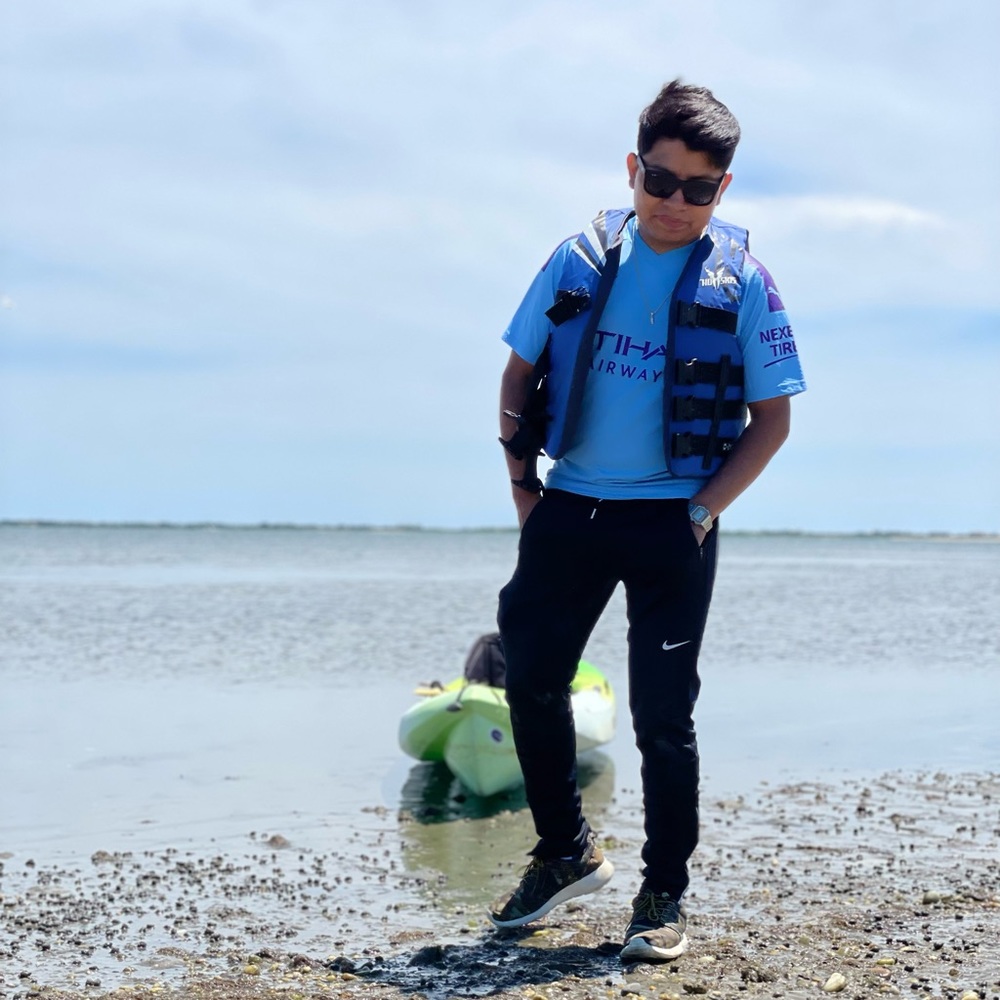 Meet your Posher, Giovanni